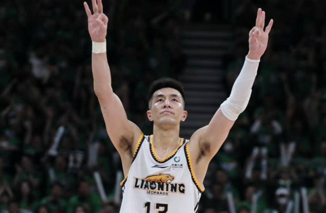 官网-集结日突围战来临，斯图加特围绕CBA季后赛官宣签约，球迷炸锅，球探报告显示潜力(今日cba总决赛g3大战回顾激战四节)