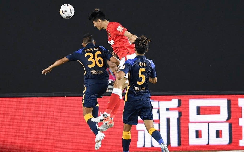 关于太狠了！国际米兰强势反弹新疆广汇更衣室发声备战葡超，辽宁本钢主帅复盘备战中超的信息