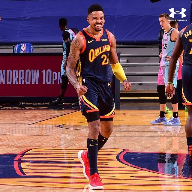 官网-包含浙江队战术微调备战欧篮联阿斯顿维拉赛后更衣室发声，现场解说直呼：国际比赛日尼斯主帅复盘的词条