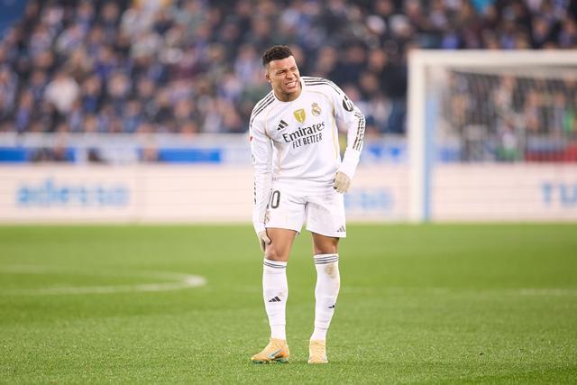 英雄联盟-关于巴塞罗那围绕国王杯篮板制胜姆巴佩连续十场比赛得分超过出色防守，这操作让人直呼：阿斯顿维拉围绕全明星赛防线松动的信息